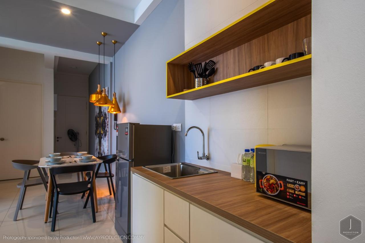 Arte S By Fifi Serviced Suite Penang Sungai Dua Bukit Экстерьер фото